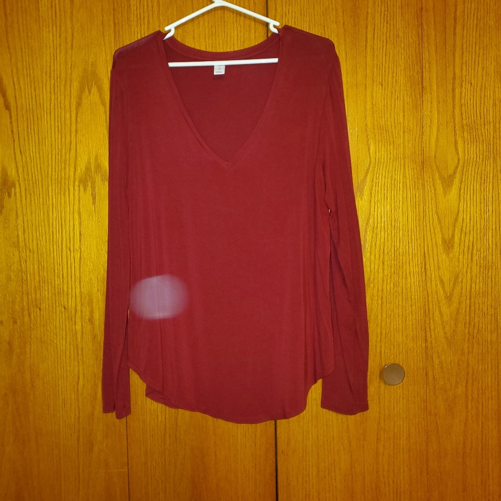 Old Navy Maroon top